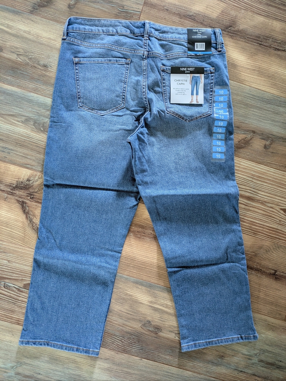 Nine West Chrystie Capri Diana Medium Wash Denim Jeans Women's 10 - Picture 2 of 9